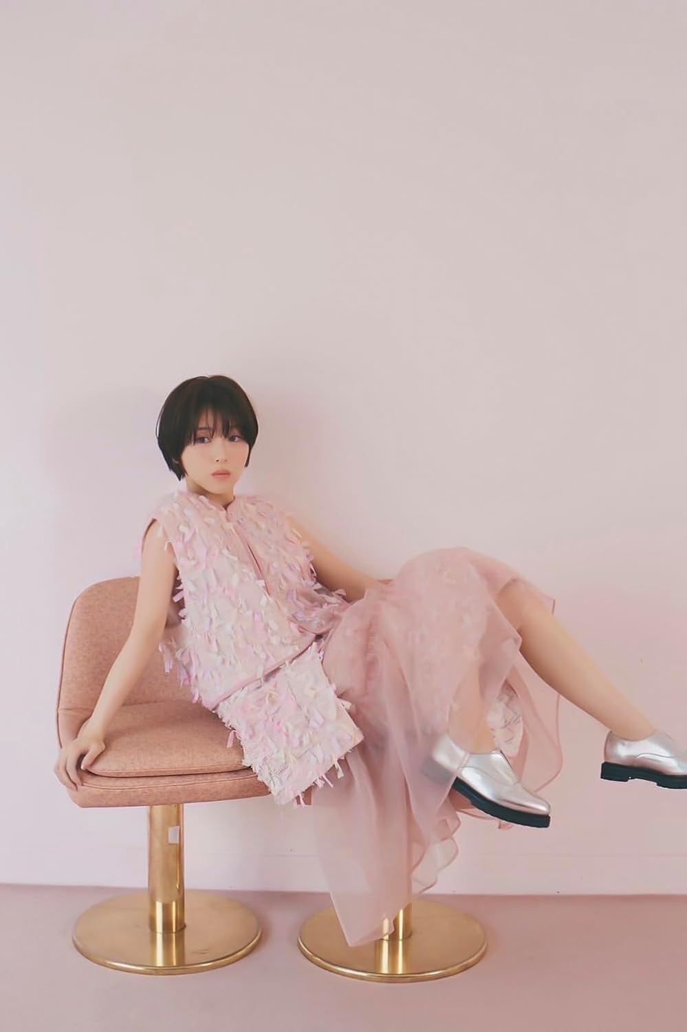 Hamabe Minami Desktop Calendar Hamabe Minami Calendar 2025.04-2026.03 Limited Edition