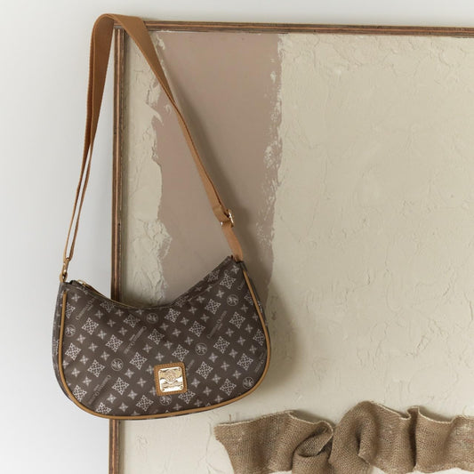 CHRISTIAN OLIVIER PARIS ハーフムーンバッグ BOOK