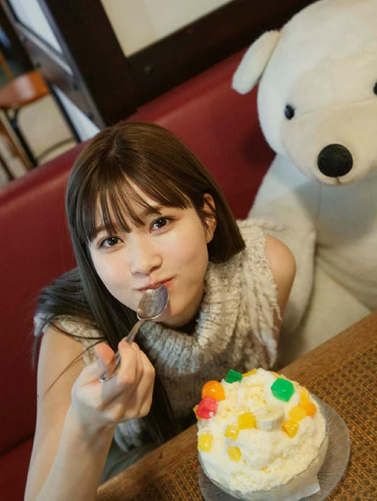 Imi Airu 1st photo album はじまり