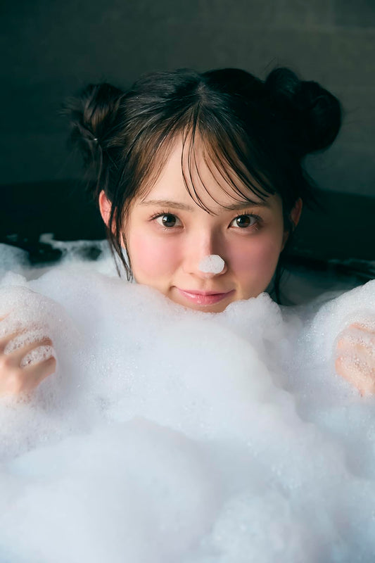 水野舞菜 1st寫真集 《みずのいろ》(附Amazon.co.jp限定生寫真)