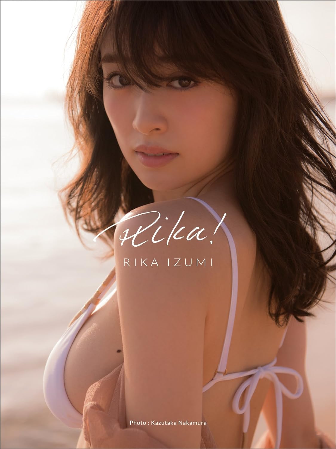 Izumi Rika's 1st photo album "Rika!"