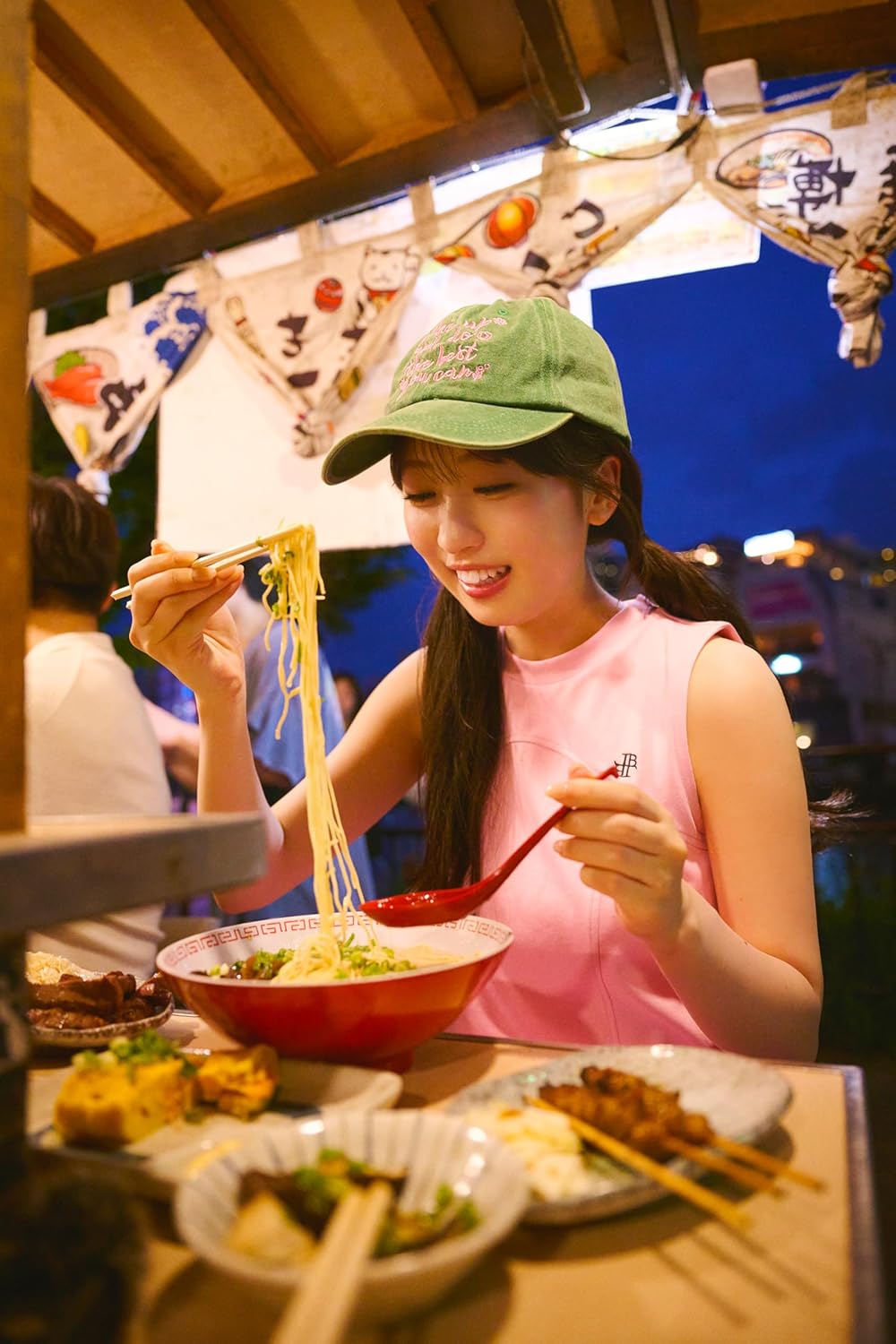 渡部愛加里1st 寫真集