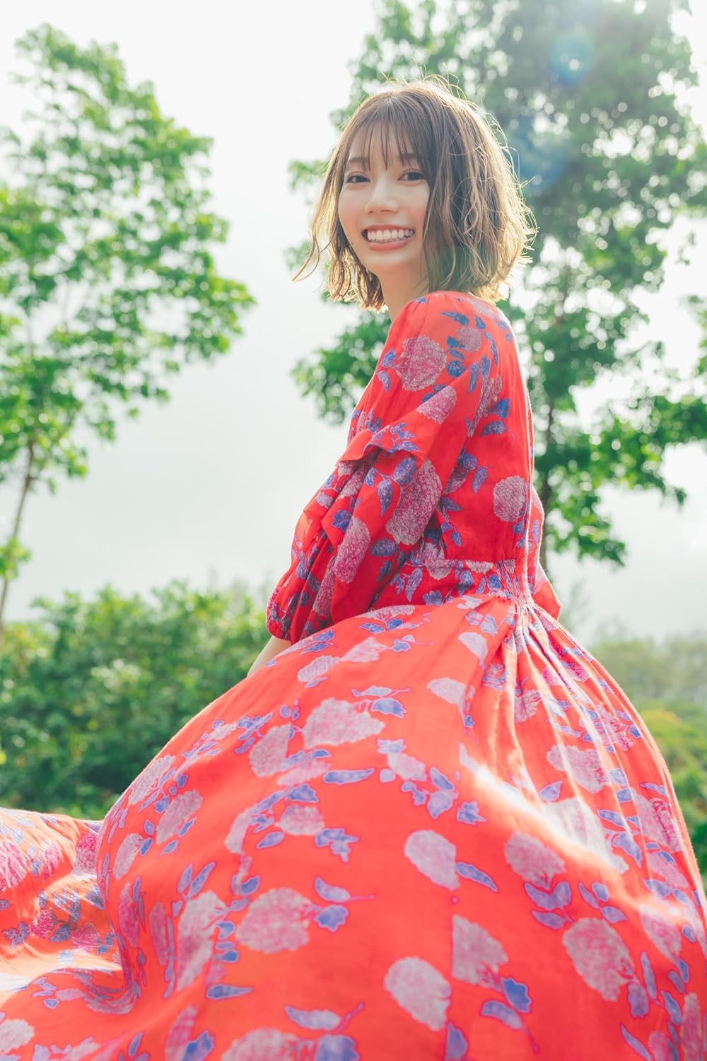 日向坂46 高本彩花1st 寫真集 僕の記憶の中で