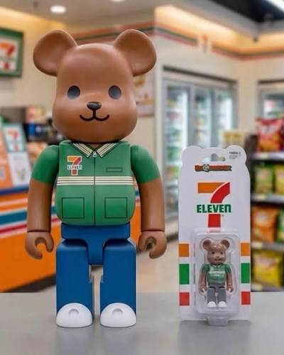 BE@RBRICK (Bearbrick) Teddy Bear 100th Anniversary Edition Medicom Toy