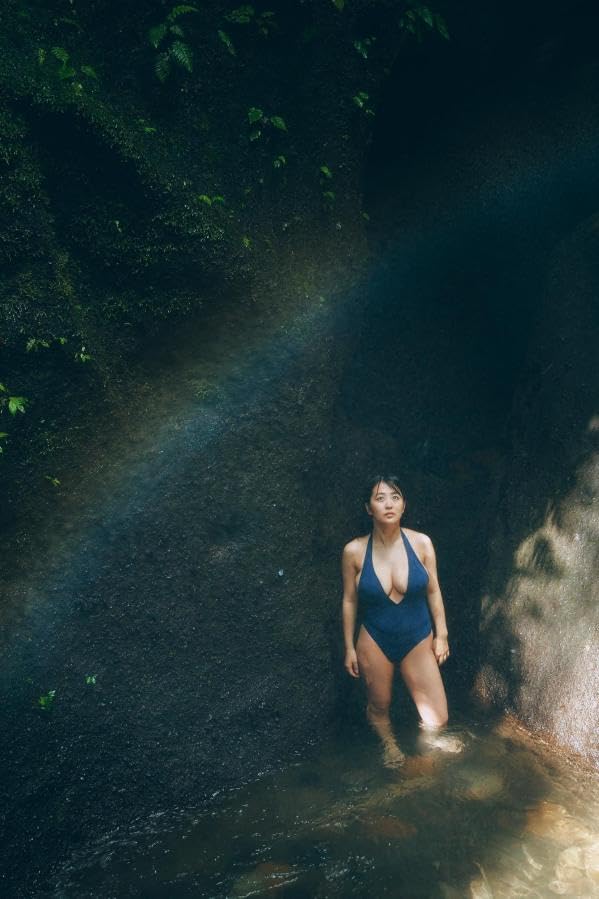 福井梨莉華 1st写真集 (仮)