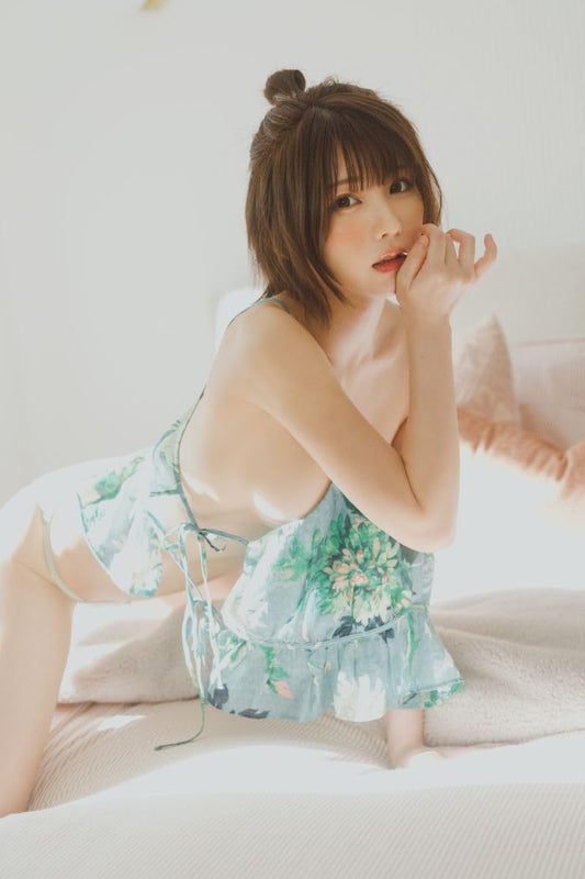 えなこ写真集 『エピローグ』