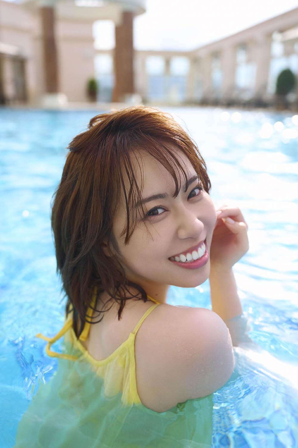 [Amazon.co.jp Exclusive] Sayuri Date 2nd Photobook (tentative) (Bonus: Audio commentary + Unreleased photos)