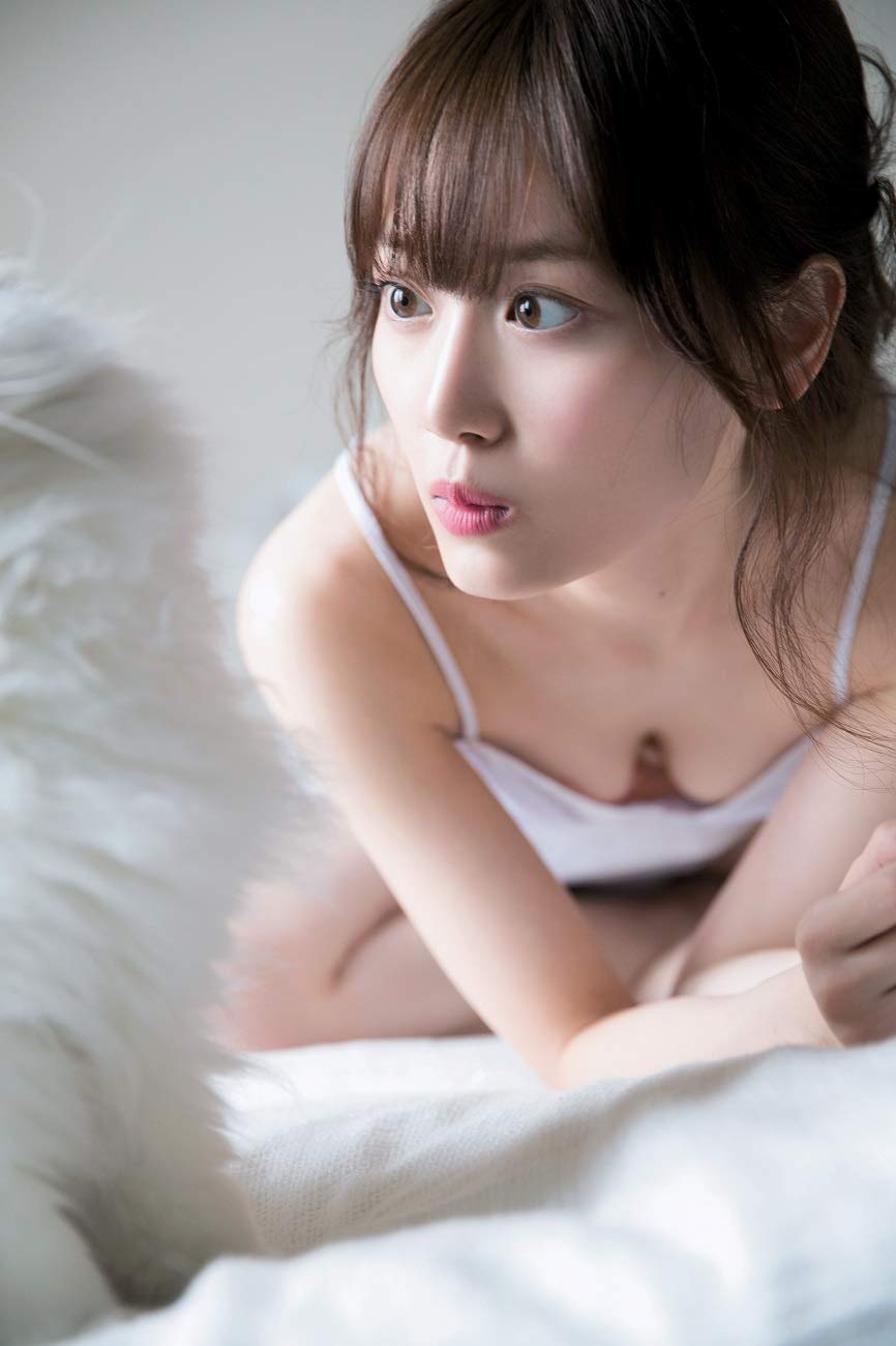 乃木坂46 山下美月1st 寫真集「忘れられない人」