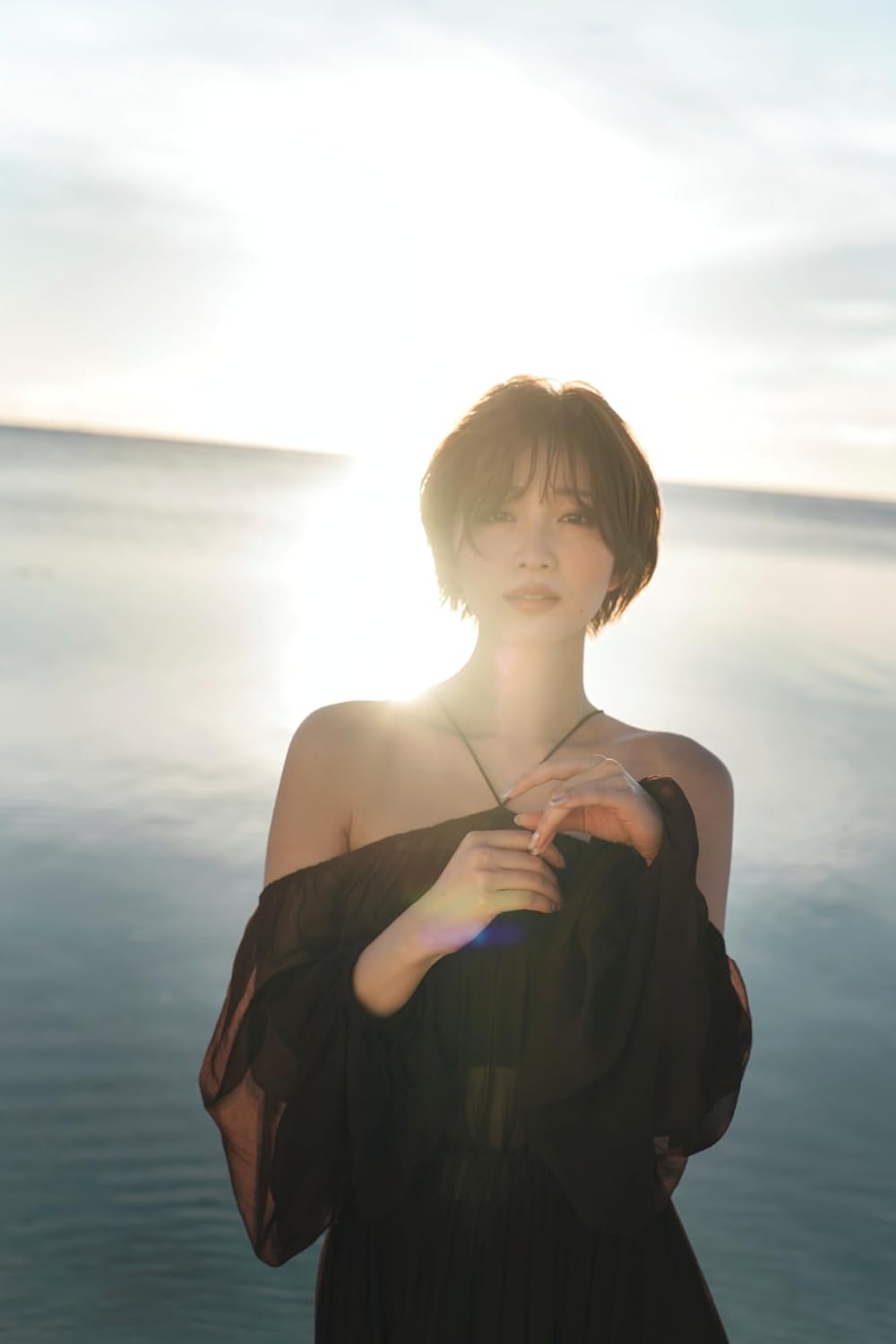 岡崎紗絵 2nd 写真集（タイトル未定）